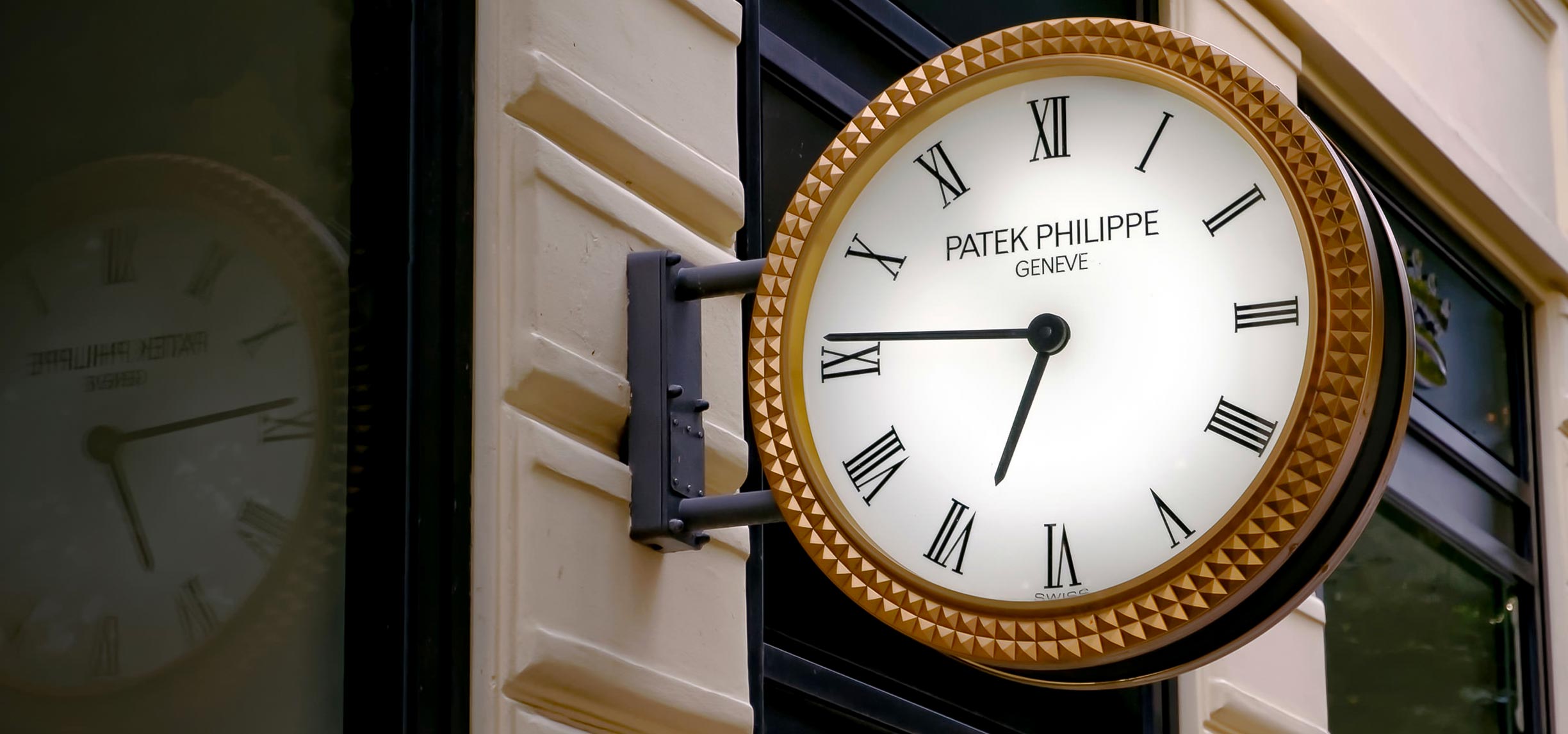 90-Year Legacy of The Iconic Patek Philippe Calatrava