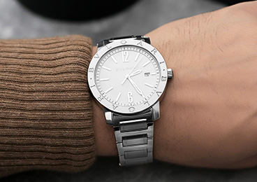 Surprise Your Old Man This Father's Day With These Luxury Watches Under 5 Lakh